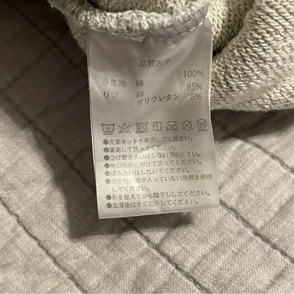 DISNEY Tokyo Resort Mickey Mouse Hoodies Sweatshirt Size Small - Picture 5 of 8